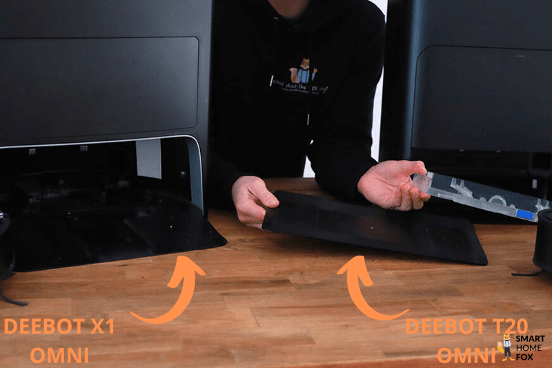 Die Wischwanne und Auffahrrampe des ECOVACS DEEBOT X2 OMNI kann entnommen werden.